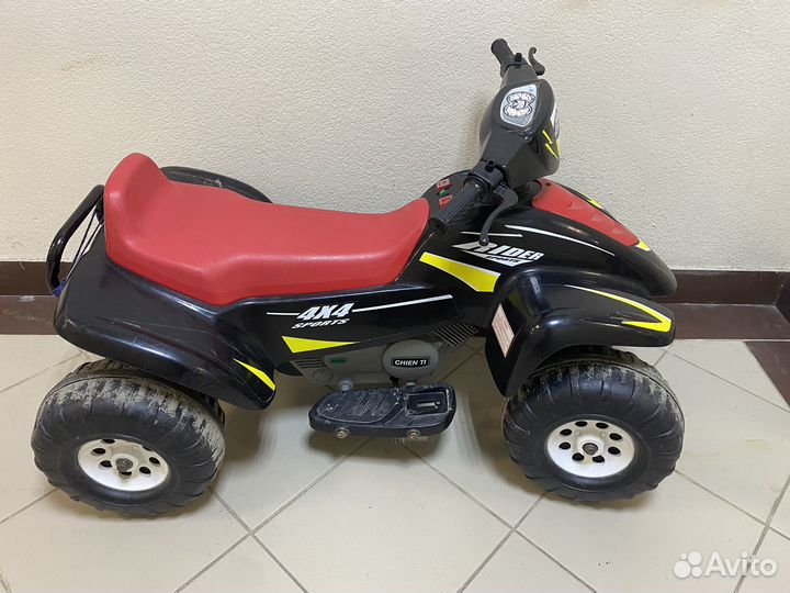 Детский квадроцикл на аккумуляторе