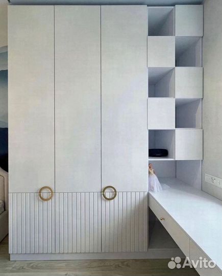 Детская зона у окна aa 16