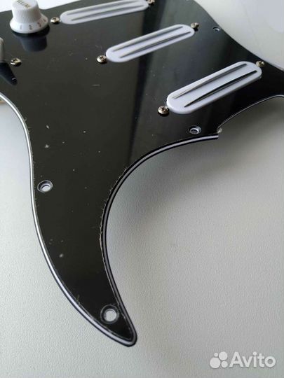 Пикгард Fender Stratocaster SSS Black