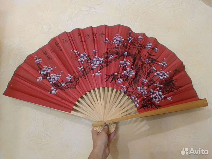 Веер интерьерный