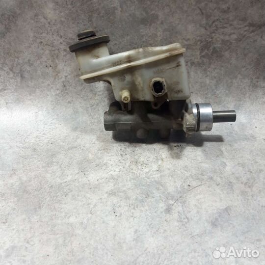 Цилиндр тормозной главный Фиат Альбеа