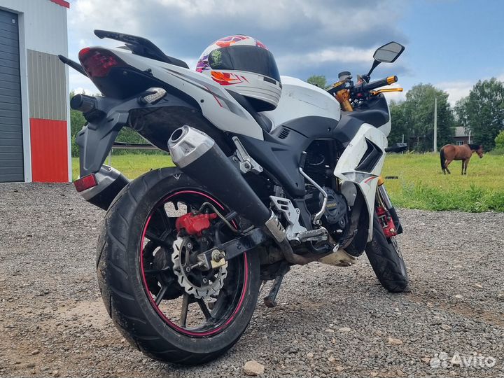 Falcon speedfire 250 Sport