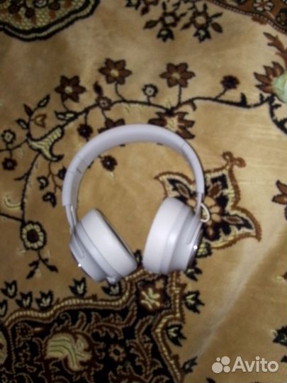 Беспроводные наушники