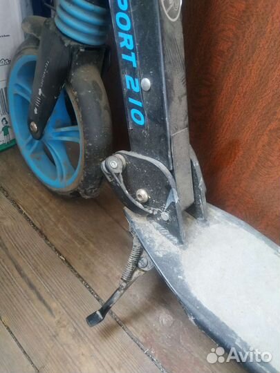 Самокат детский,до 80 кг. состояние 10/10