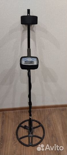 Металлоискатель minelab x terra 705 бу