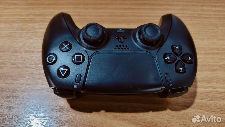 Контроллер Ps4 в корпусе Ps5