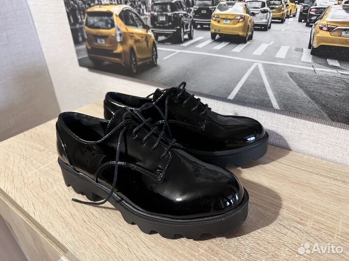 Лоферы женские 36 размер