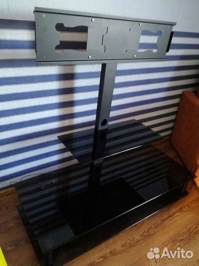 Подставка под телевизор
