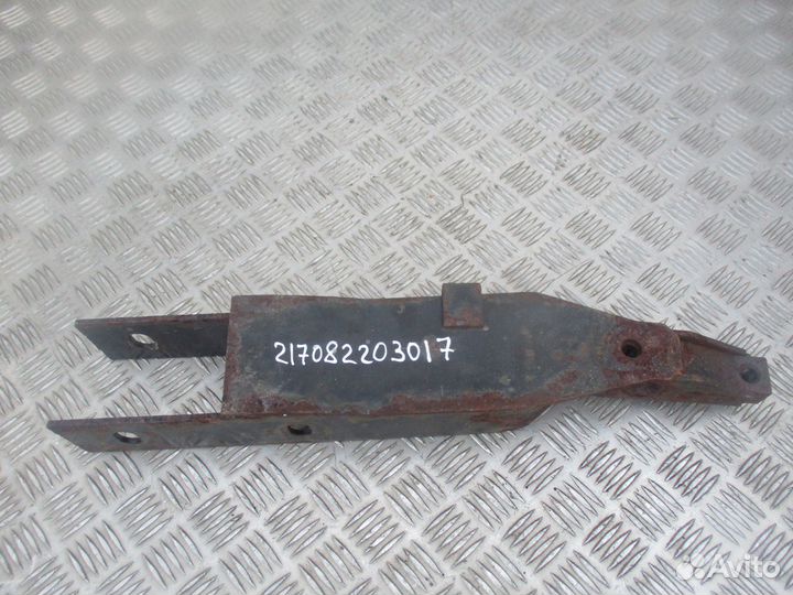 Кронштейн кабины передний левый Mercedes-Benz A942