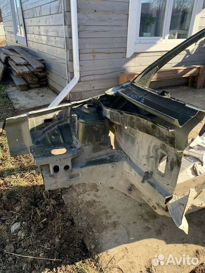 Крылья и передняя четверть рено дастер