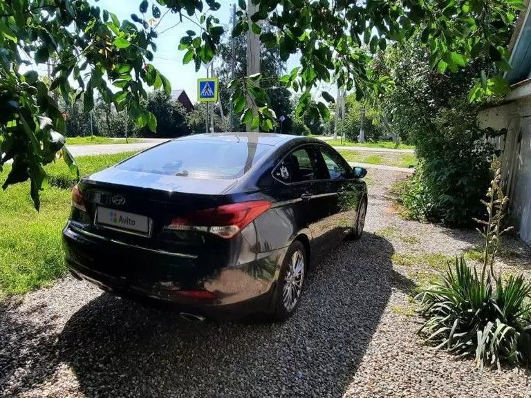 Hyundai i40: фото владельца