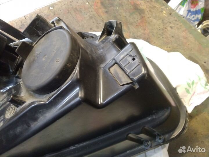 Фара левая renault duster