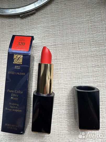 Помада Estee Lauder envy matte 320 volatile