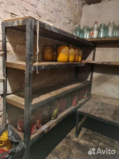 Погреб Юбилейная 38