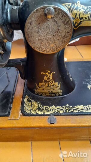 Швейная машина зингер Singer