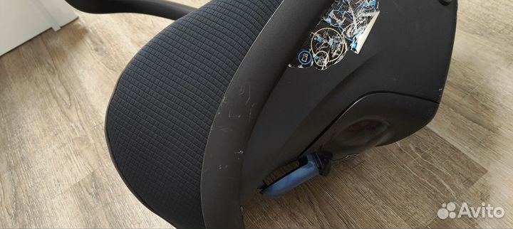 Автокресло, автолюлька Maxi-Cosi Cabrio Fix