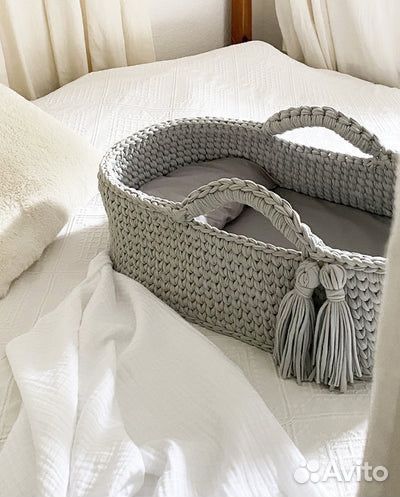 Вязаная люлька - колыбель