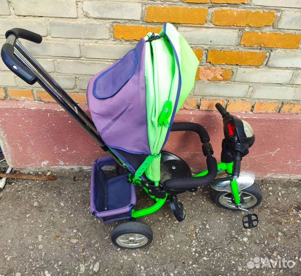 Велосипед детский трёх колесный с ручкой