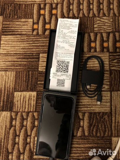 Samsung Galaxy S23, 8/128 ГБ