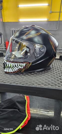 Продам мото шлем