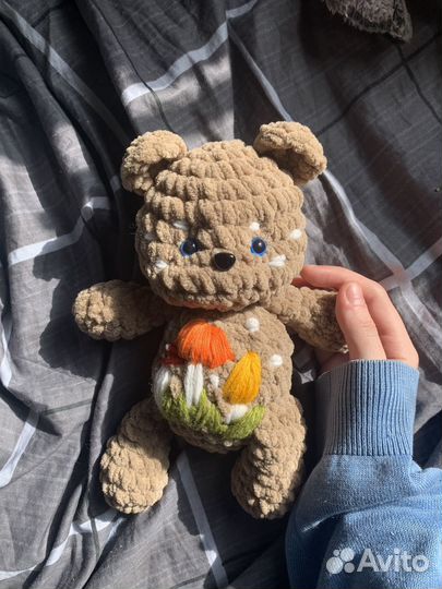 Мишка вязаный
