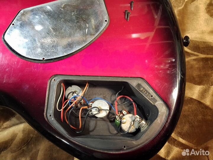 Корпус бас гитары AriaPro2 в сборе