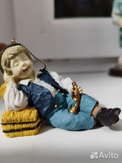 Кукла статуэтка