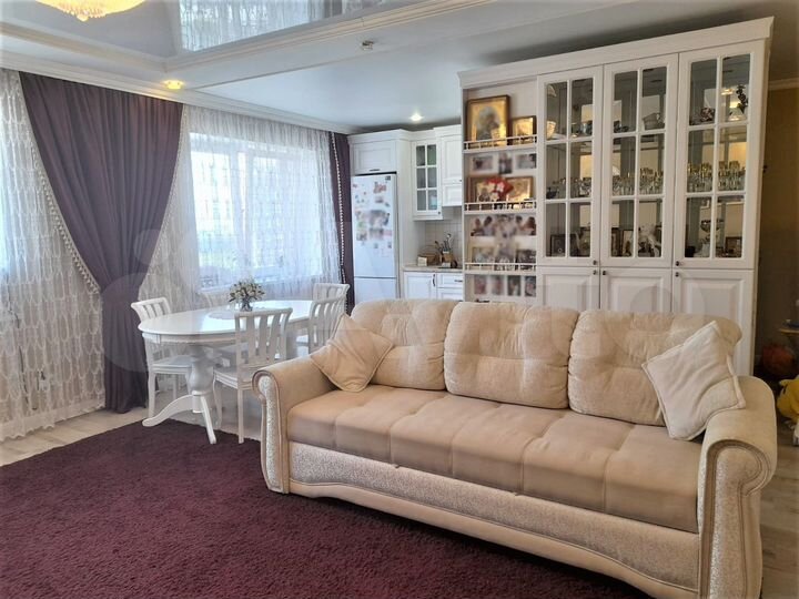 2-к. квартира, 58,5 м², 13/17 эт.