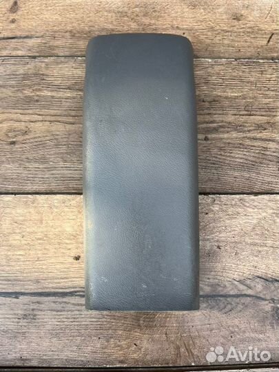 Крышка подлокотника Honda Civic 4D 1.3 2008