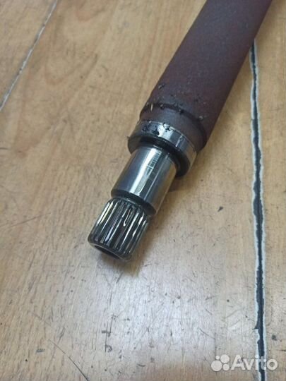 Промежуточный вал кпп Ford Fiesta fuja 2006