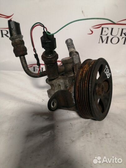 Насос гидроусилителя руля Nissan Teana QR25DE