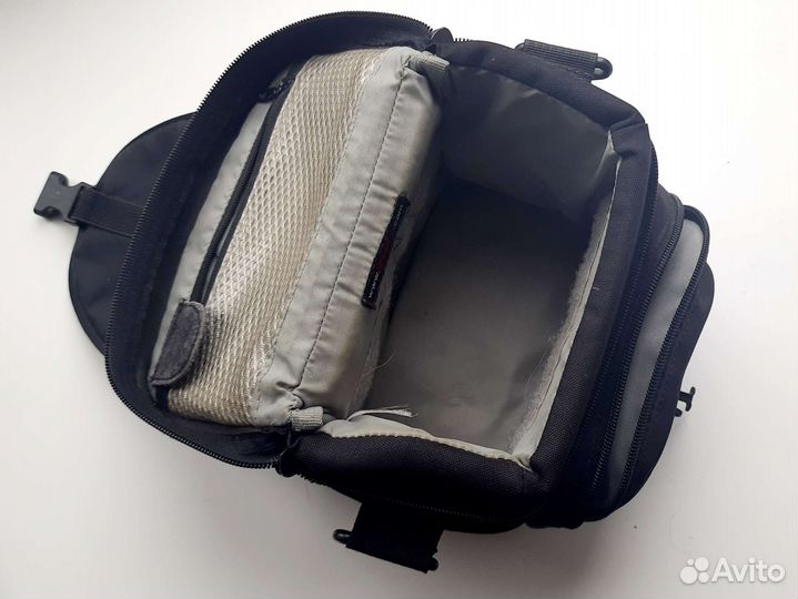 Сумка Lowepro Nova 140 AW