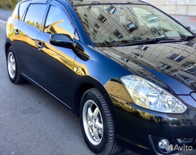 Toyota Caldina 2.0 AT, 2003, 118 420 км