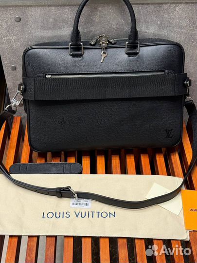 Louis vuitton портфель