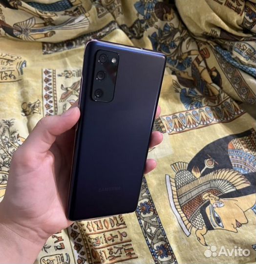 Samsung galaxy s 20 fe