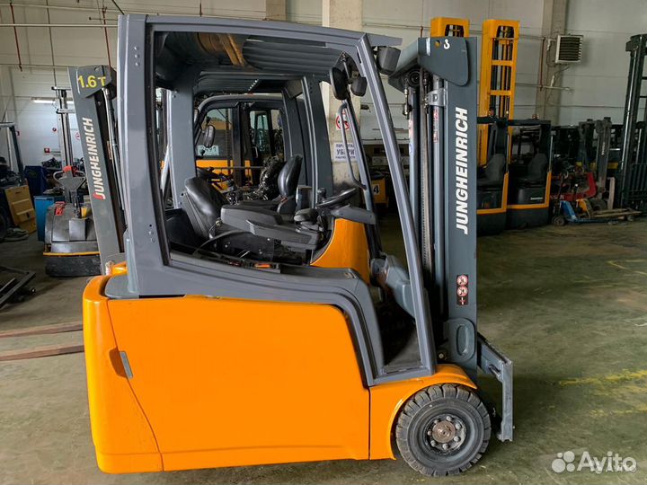 Вилочный электропогрузчик Jungheinrich EFG 216