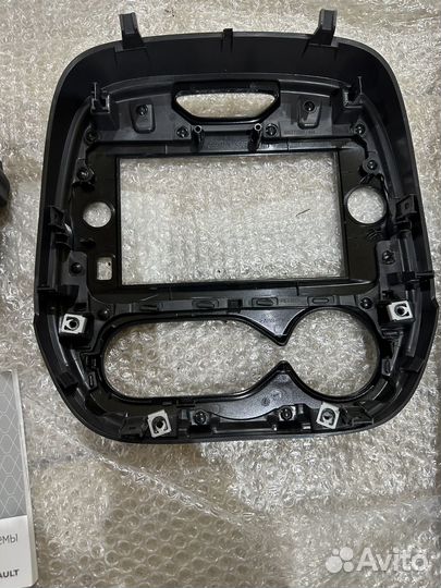 Штатная магнитола на Renault Kaptur 2020