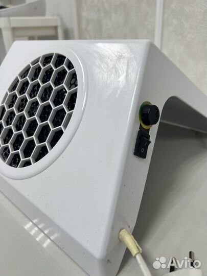 Продам маникюрный пылесос