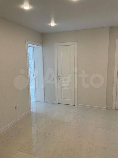 2-к. квартира, 81,5 м², 6/10 эт.