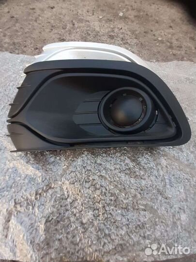 Рамка противотуманной фары (заглушка/очки)