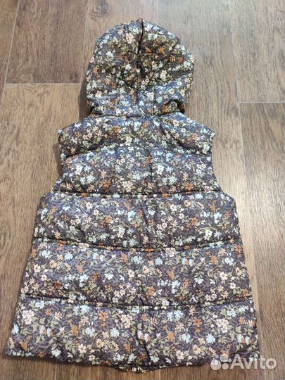 Комплект одежды на девочку 104-110-116