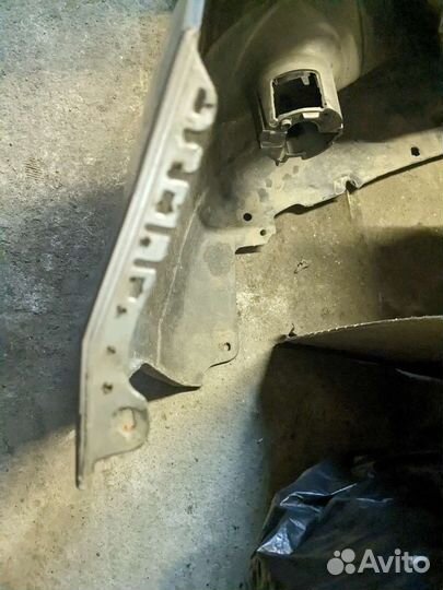 Бампер передний Nissan Tiida c11