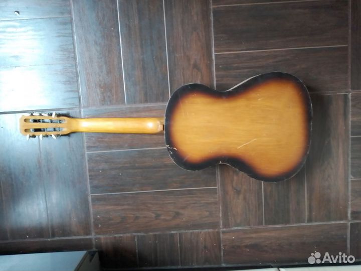 Гитара б/у под восстановление