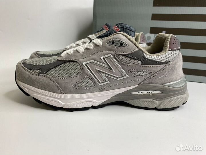 Кроссовки New Balance 990v3