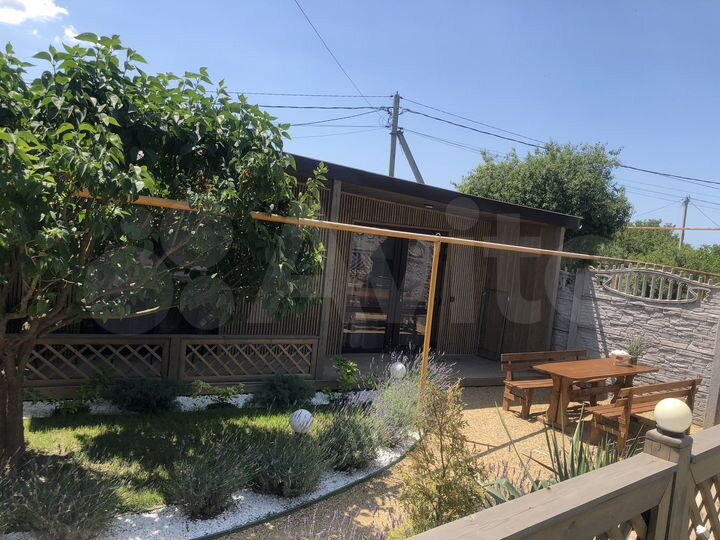 Дом 42 м² на участке 3 сот.