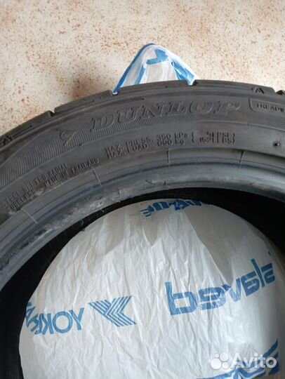 Dunlop Direzza DZ102 245/45 R17 95W