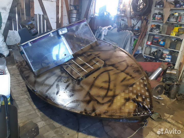 Катер Прогресс 4