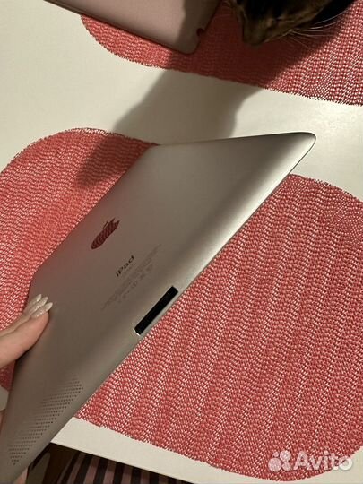 iPad (планшет) Wi-Fi, Sim