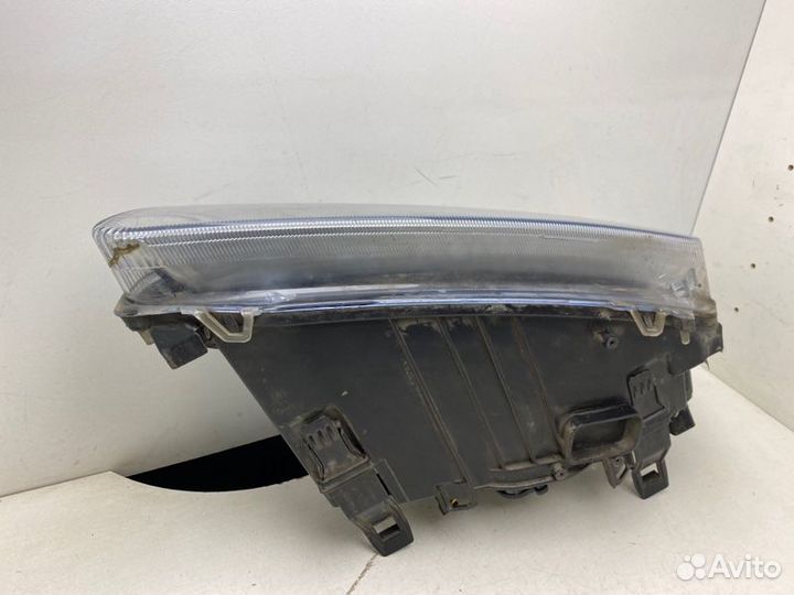 Фара передняя левая Ford Focus 2 2004-2009