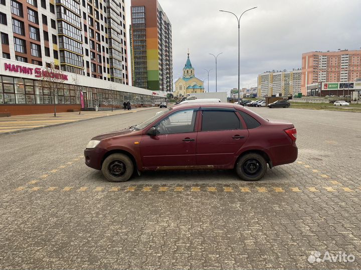 LADA Granta 1.6 МТ, 2013, 200 000 км